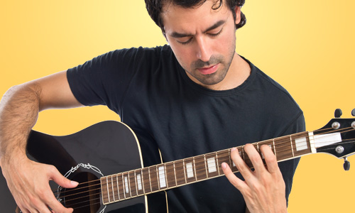 Learn Guitar Techniques with 75 Movable Guitar Licks - Course in English